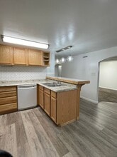 Building Photo - 5520 S 2050 W