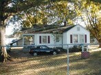 Primary Photo - 109 OAK STREET