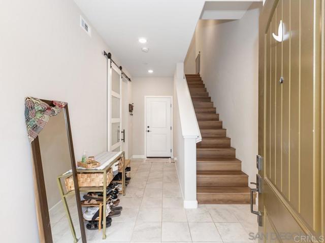 Building Photo - 1575 Fortaleza Way