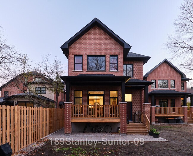 Building Photo - 189 Stanley Av