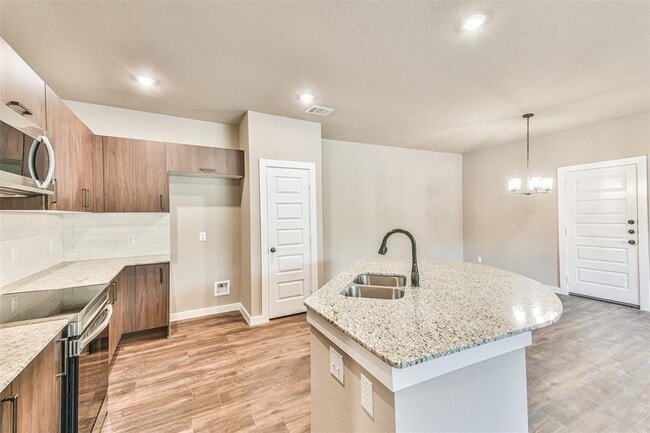 Foto del edificio - 9872 Grosbeak Ln