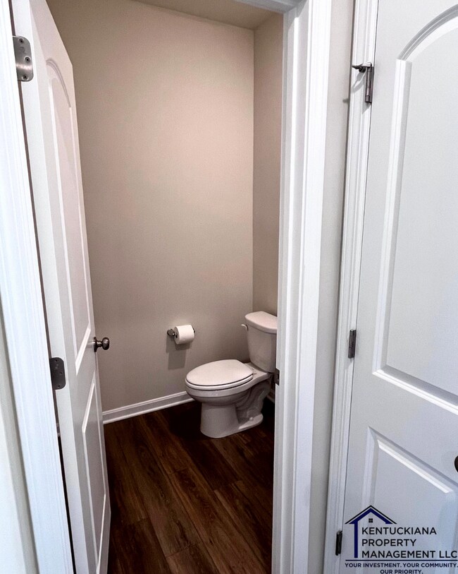 Foto del edificio - Beautiful New Construction Home in Lyndon – Minutes from Westport Village