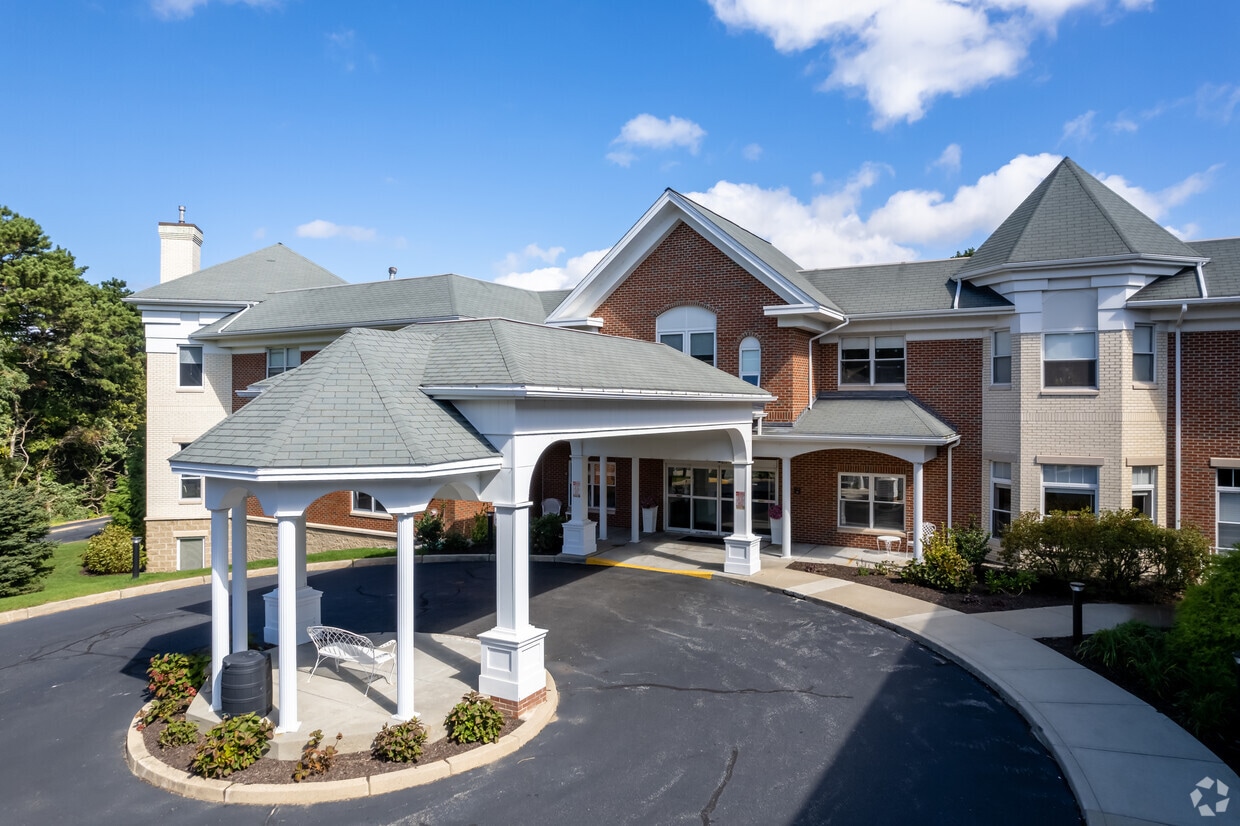 Primary Photo - Serenity Apartments at Brewster