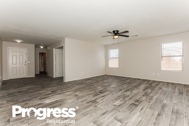 Foto del edificio - 6144 S Wilson Dr