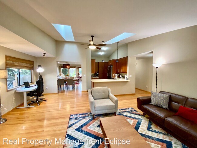 Foto del edificio - 3 br, 2 bath House - 7630 NE 124th St