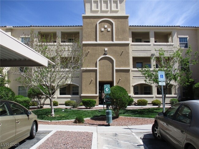Building Photo - 8777 W Maule Ave