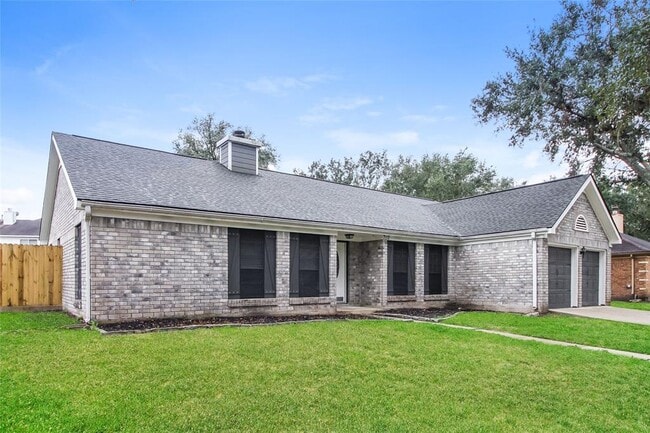 Building Photo - 7112 Renfro Dr