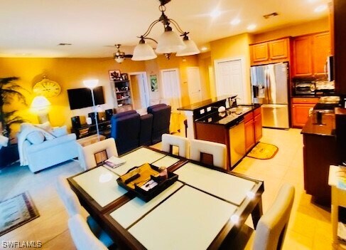 Foto del edificio - 1497 Birdie Dr