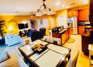 Building Photo - 1497 Birdie Dr