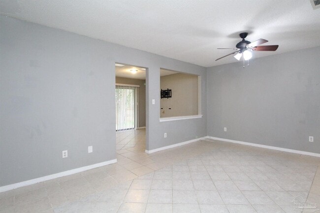 Building Photo - 414 Waycross Ave