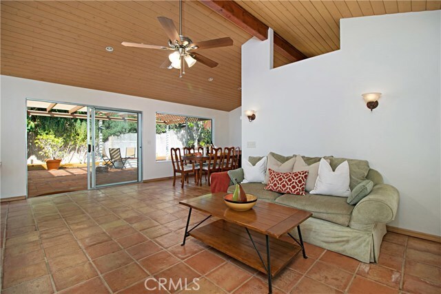 Building Photo - 30882 Paseo El Marmol