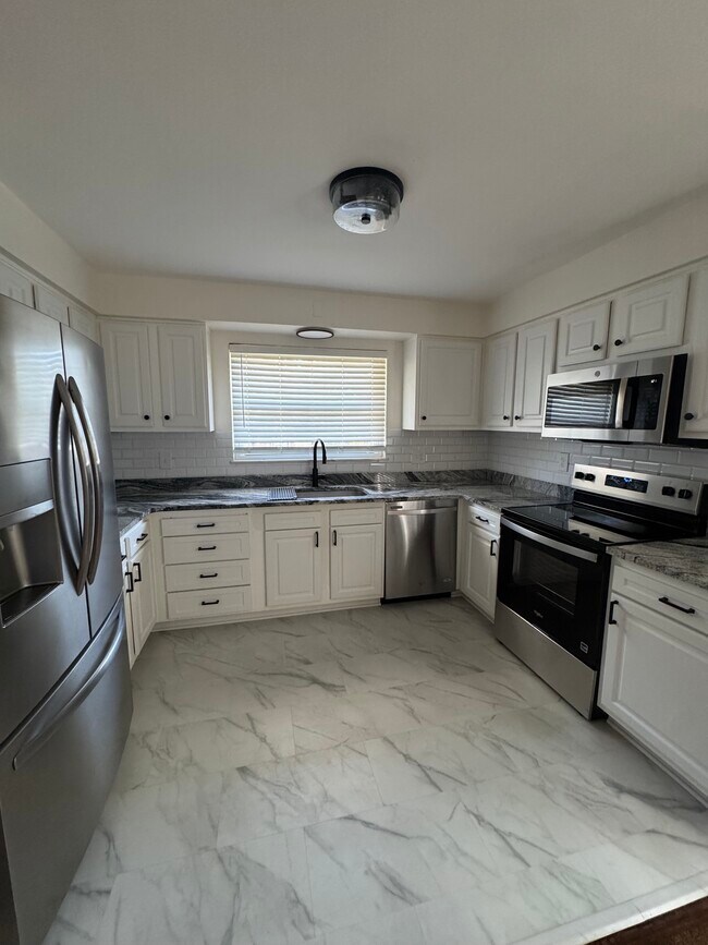 Foto del edificio - 4941 Kelsch Ln