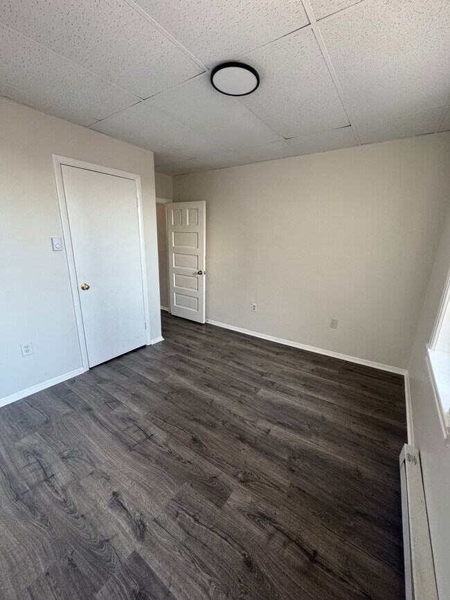 Foto del edificio - (113) 202/204 N. Potomac (ITM Ventures)