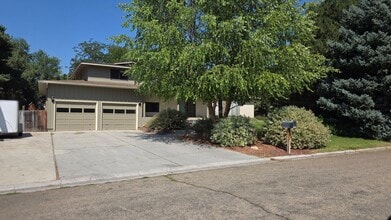 Building Photo - 12650 W Freedom Dr