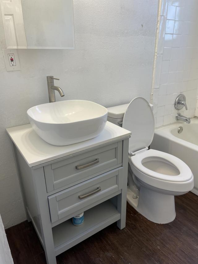 Building Photo - 2 bedroom in Jacksonville FL 32209