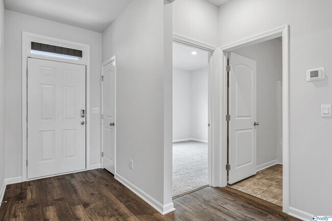 Building Photo - 120 Arctic Fox Trl