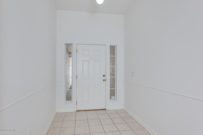 Foto del edificio - 8614 Derry Dr