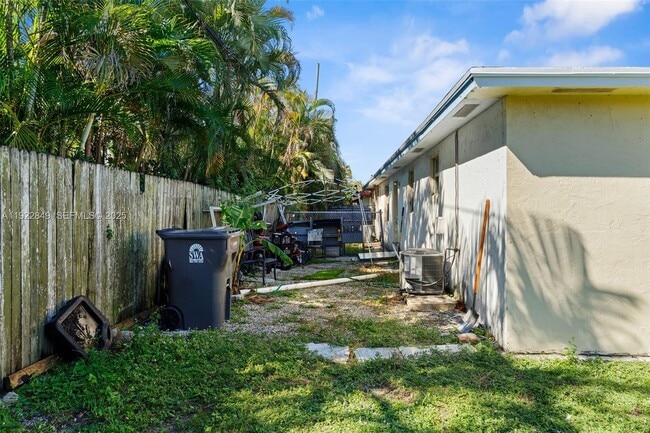 Building Photo - 4610 Hairland Dr