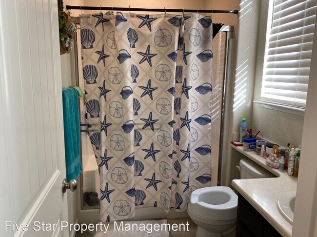 Foto del edificio - 5 br, 3 bath House - 2212 Snowy Egret St