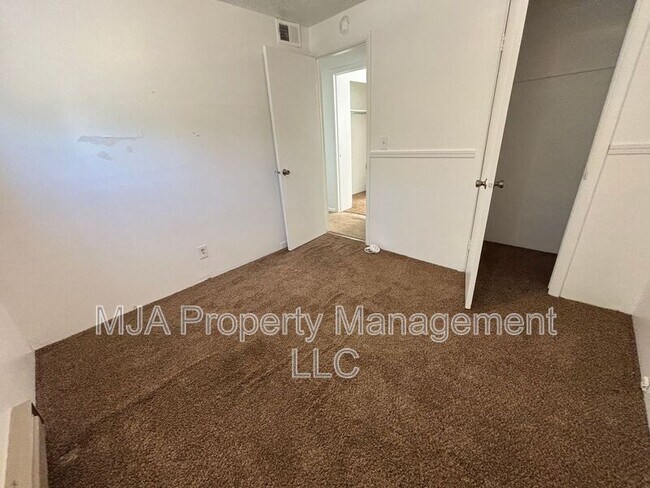 Foto del edificio - 814 15th St