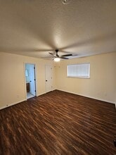 Building Photo - 2521 37th Ave N