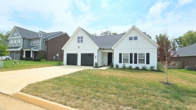 Foto del edificio - Hardin Valley / Knoxville 37932 - New, 3 b...