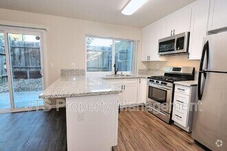 Building Photo - 5820 Alorn Ln