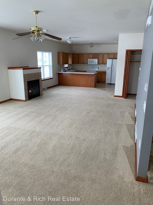 1044 Providence Common, Sun Prairie, WI 53590 House Rental in Sun