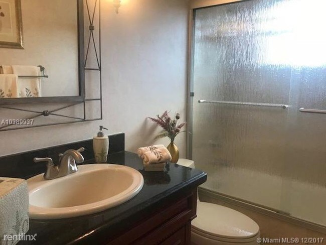 Foto del edificio - 11705 SW 132nd Ct