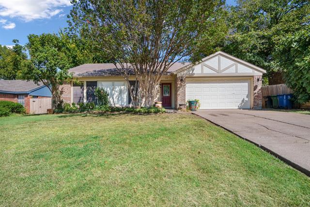 Foto principal - 719 Heatherwood Dr