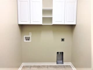 Building Photo - 205 Short Woods Ct
