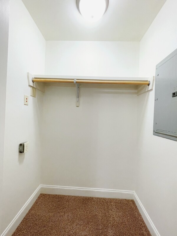 Foto del edificio - 1290 Park Blvd