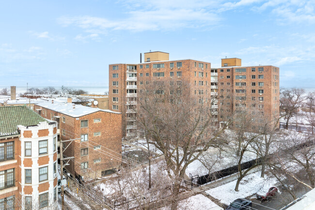 Alternate Exterior - Lunt-Lake Apartments