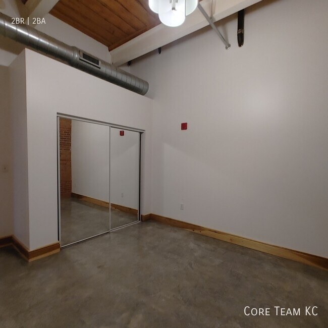 Foto del edificio - 382 W 22nd St