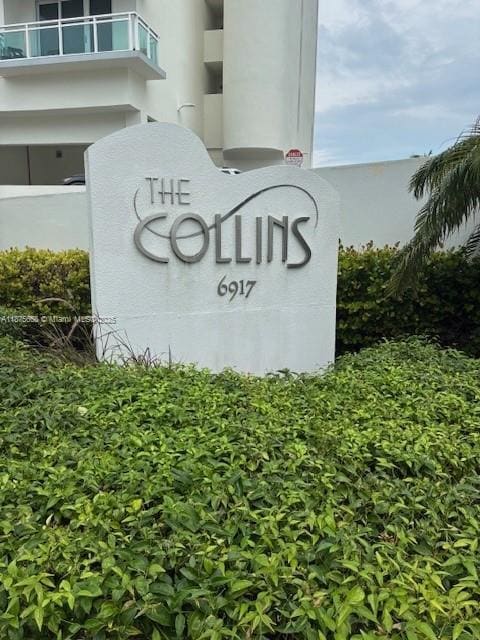 Building Photo - 6917 Collins Ave