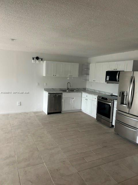 Foto del edificio - 14850 Naranja Lakes Blvd