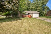 Primary Photo - 151 Maplewood Dr