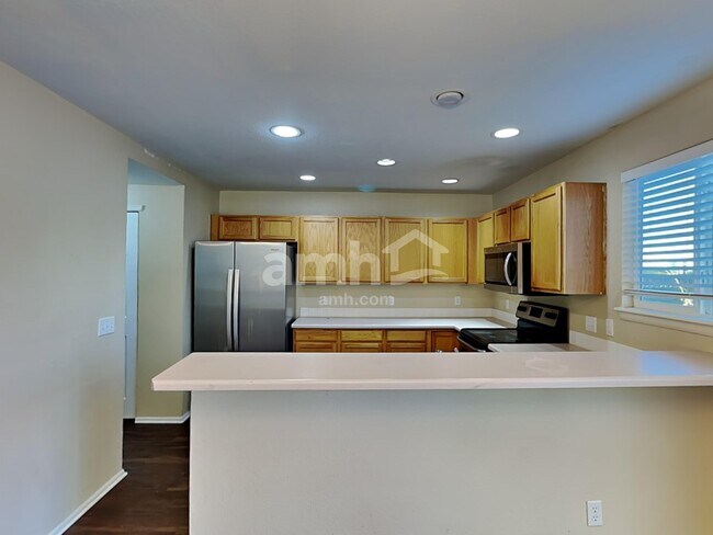 Building Photo - 3730 S Quemoy Way
