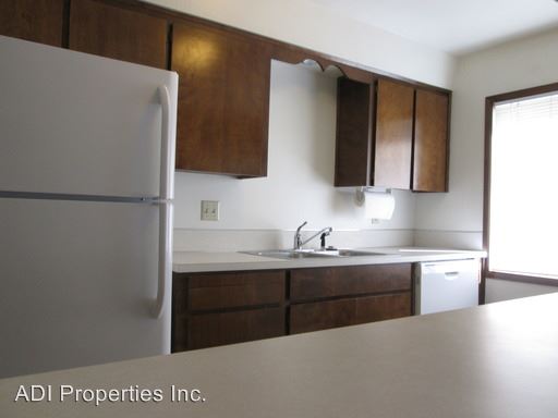 Building Photo - 2427 SE 53rd Ave