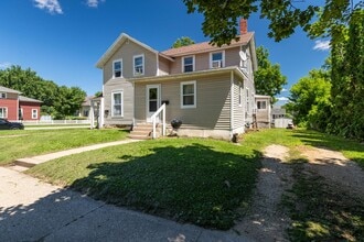 Building Photo - 217 N Benton St