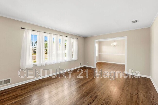 Building Photo - 311 Gardners Mill Ct