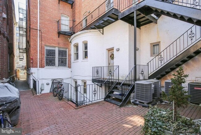 Building Photo - 1730 New Hampshire Ave NW