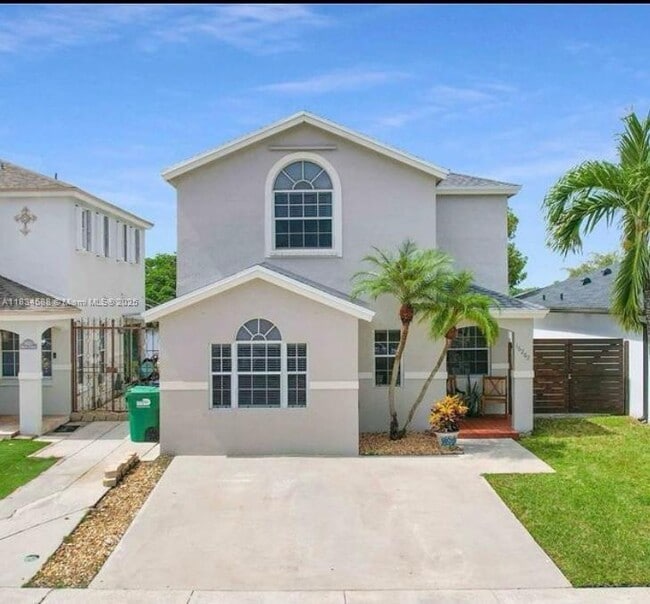 Building Photo - 16262 SW 139th Ct
