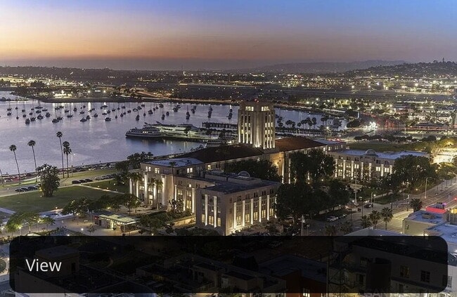 Building Photo - Panoramic Bayfront Luxury Living in the Heart of Little Italy