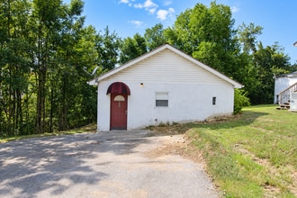 Building Photo - 1890 N Whitney Ave