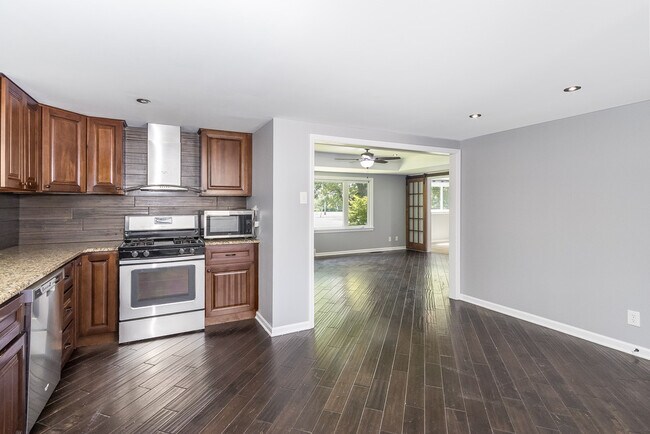 Building Photo - 3151 Caton Farm Rd