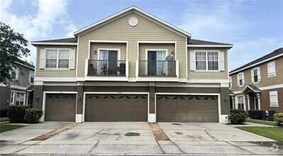 Building Photo - 2045 Estancia Cir