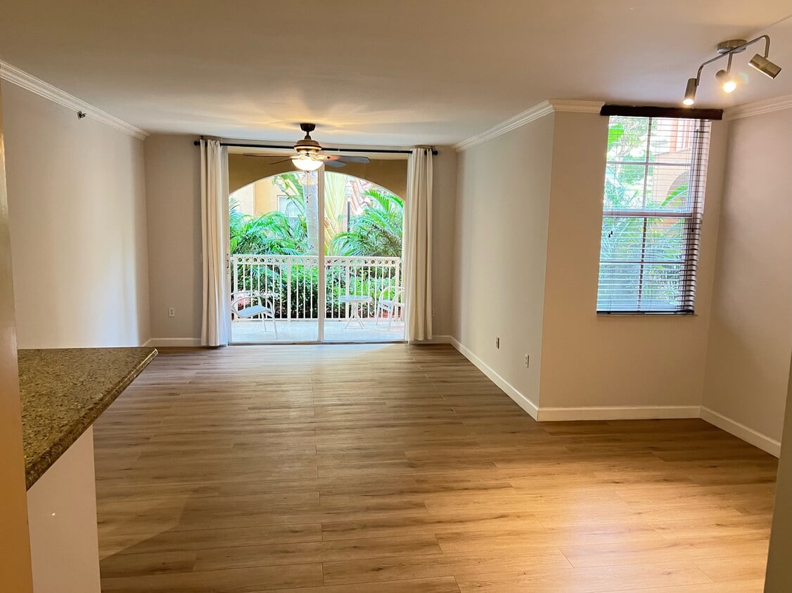 19901 E Country Club Dr Unit 102, Aventura, FL 33180 Condo for Rent