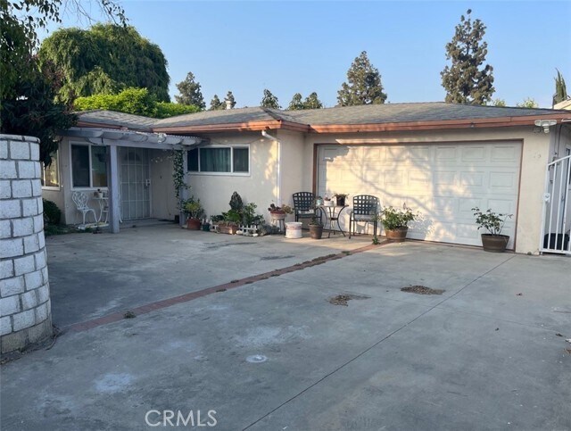 Primary Photo - 5022 Farago Ave