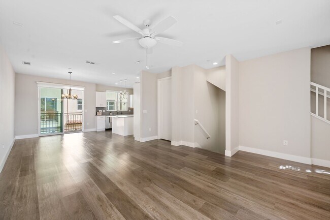 Building Photo - 4384 Paxton Pl